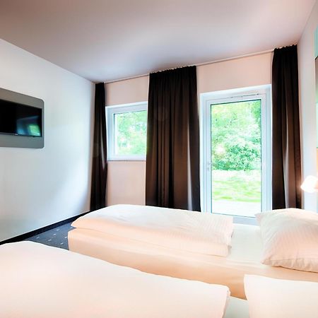 B&B Hotel Stuttgart-Neckarhafen Экстерьер фото